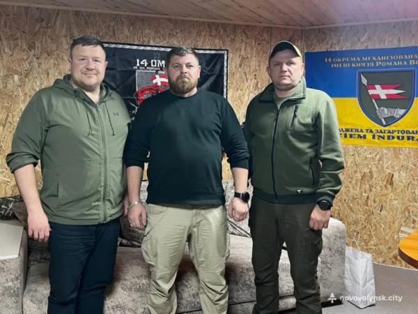 Квадрокоптери, генераторита зарядні станції: з Нововолинська військовим передали необхідне обладнання | Новини Нововолинська