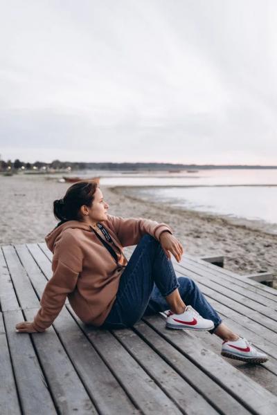 Красуня БУГу: Ольга Саблукова фотограф з Нововолинська, яка впевнено доводить: життя після 30-ти тільки починається | Новини Нововолинська