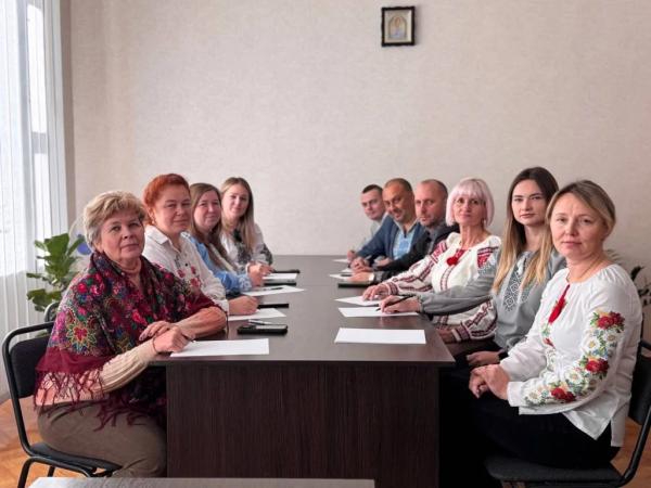 Нововолинська громада долучилася до написання Радіодиктанту національної єдності – 2025 | Новини Нововолинська Нововолинська громада долучилася до написання Радіодиктанту національної єдності – 2025 | Новини Нововолинська