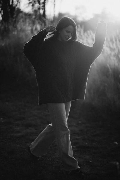 Красуня БУГу: Ольга Саблукова фотограф з Нововолинська, яка впевнено доводить: життя після 30-ти тільки починається | Новини Нововолинська