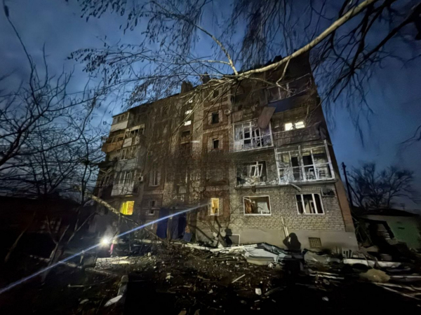 Авіаудар по житловому району Слов'янська: поранені діти та дорослі - 23 листопада 2025 :: Донеччина Авіаудар по житловому району Слов'янська: поранені діти та дорослі - 23 листопада 2025 :: Донеччина