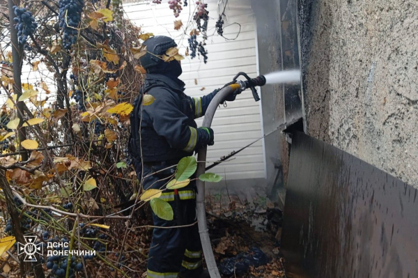Удар по Миколаївці - частково зруйновано будинок - 08 листопада 2025 :: Донеччина