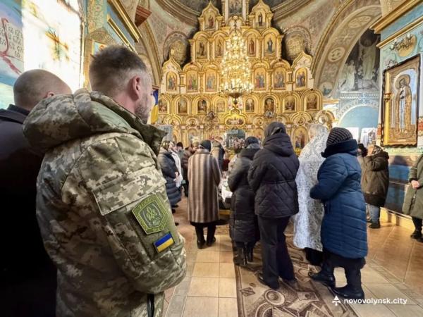 Нововолинська громада попрощалася із Захисником Олександром Білецьким | Новини Нововолинська Нововолинська громада попрощалася із Захисником Олександром Білецьким | Новини Нововолинська