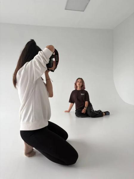 Красуня БУГу: Даша Жаліс з Нововолинська — мама, SMM-ниця й дівчина, що несе у світ творчість | Новини Нововолинська