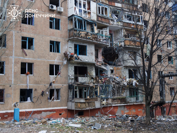 У Краматорську завершили аварійно-рятувальні роботи на місці удару по дев'ятиповерховому будинку - 02 грудня 2025 :: Донеччина У Краматорську завершили аварійно-рятувальні роботи на місці удару по дев'ятиповерховому будинку - 02 грудня 2025 :: Донеччина