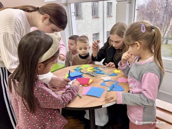 Для дітей Захисників у Нововолинську провели різдвяно-новорічне свято | Новини Нововолинська Для дітей Захисників у Нововолинську провели різдвяно-новорічне свято | Новини Нововолинська