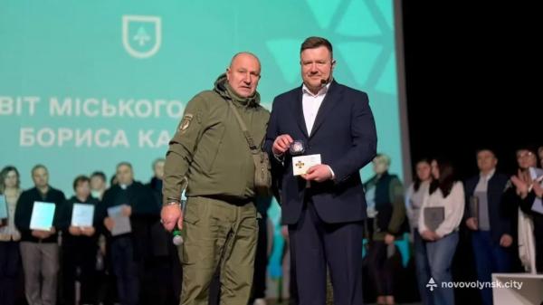 Міський голова Нововолинська відзвітував про роботу в 2025 році | Новини Нововолинська