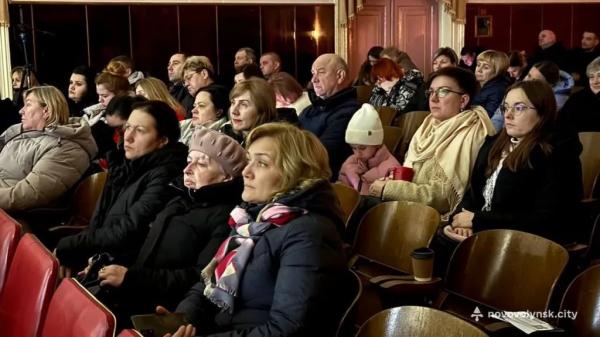 Міський голова Нововолинська відзвітував про роботу в 2025 році | Новини Нововолинська