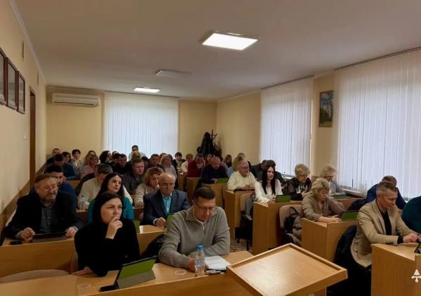 На сесії у Нововолинську для потреб військових виділили ще 2,3 млн | Новини Нововолинська На сесії у Нововолинську для потреб військових виділили ще 2,3 млн | Новини Нововолинська