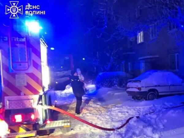 Під час пожежі у Нововолинську загинула людина | Новини Нововолинська Під час пожежі у Нововолинську загинула людина | Новини Нововолинська