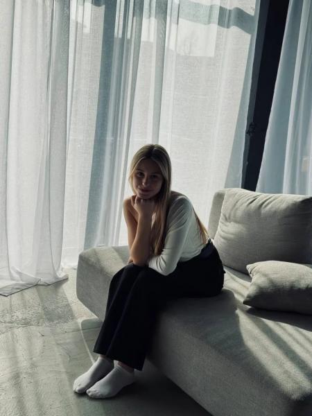 Красуня БУГу: Соломія Троць з Нововолинська — дівчина, що співає серцем | Новини Нововолинська Красуня БУГу: Соломія Троць з Нововолинська — дівчина, що співає серцем | Новини Нововолинська