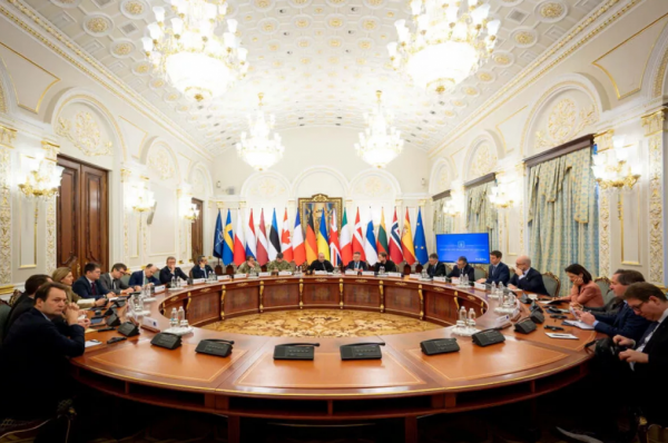 Макрон: ЗСУ стануть першою лінією стримування Росії &mdash; підсумки саміту &laquo;коаліції охочих&raquo; у Парижі - 06 січня 2026 :: Донеччина