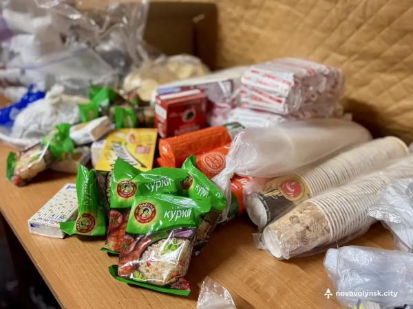 У центрі Нововолинська запрацював мобільний Пункт незламності | Новини Нововолинська