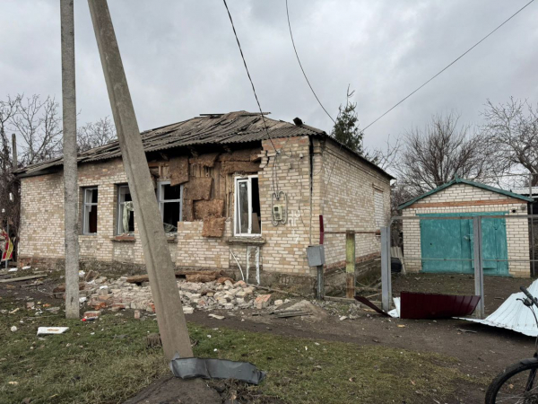 Не менше трьох загиблих та дев'ять поранених внаслідок сьогоднішніх російських обстрілів Донецької області - 10 січня 2026 :: Донеччина