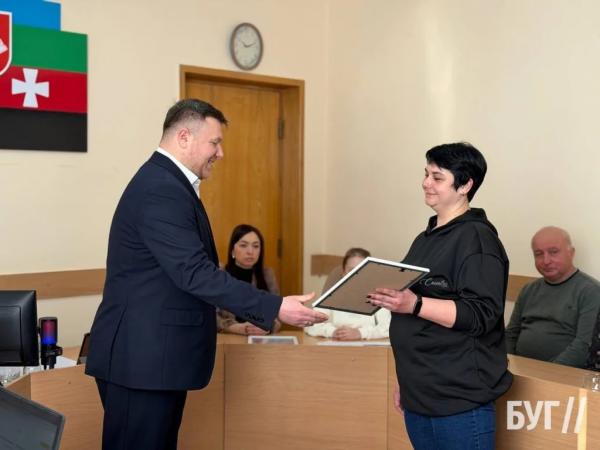 У Нововолинську вручили медалі &laquo;За поранення&raquo; та подяки родинам військових | Новини Нововолинська