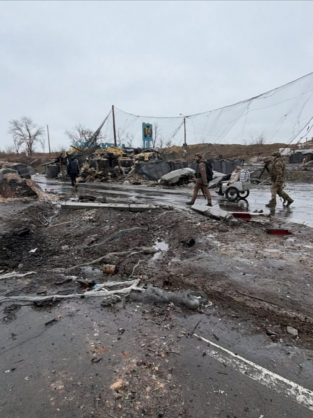 Зламаний автомобіль, піший вихід та врятовані життя: волонтери та військові провели складну евакуацію на Донеччині - 15 лютого 2026 :: Донеччина Зламаний автомобіль, піший вихід та врятовані життя: волонтери та військові провели складну евакуацію на Донеччині - 15 лютого 2026 :: Донеччина