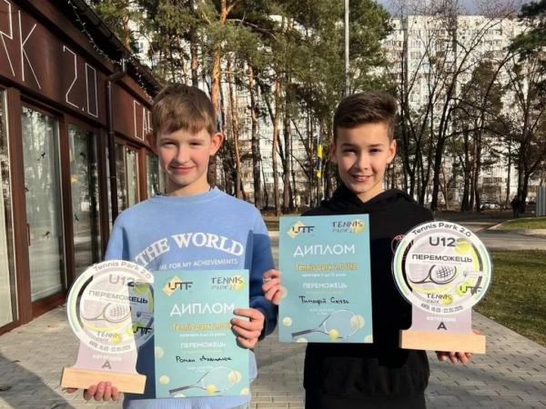 Юний тенісист з Нововолинська став чемпіоном турніру Федерації тенісу України | Новини Нововолинська Юний тенісист з Нововолинська став чемпіоном турніру Федерації тенісу України | Новини Нововолинська