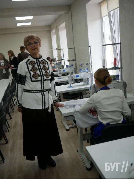 Як у Нововолинську створюють сучасну профосвіту: у ЦПО відкрили нову майстерню вишивки | Новини Нововолинська
