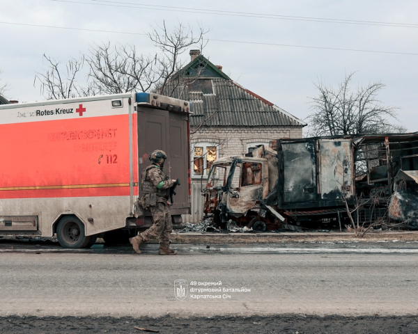 Безпечних маршрутів не лишилося: 49-й штурмовий батальйон «Карпатська Січ» тримає позиції у Костянтинівці - 01 березня 2026 :: Донеччина Безпечних маршрутів не лишилося: 49-й штурмовий батальйон «Карпатська Січ» тримає позиції у Костянтинівці - 01 березня 2026 :: Донеччина