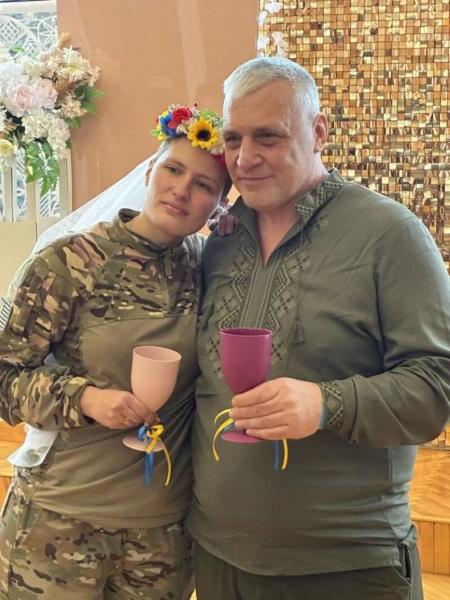 У Нововолинську побралися військові, яких поєднала війна | Новини Нововолинська У Нововолинську побралися військові, яких поєднала війна | Новини Нововолинська