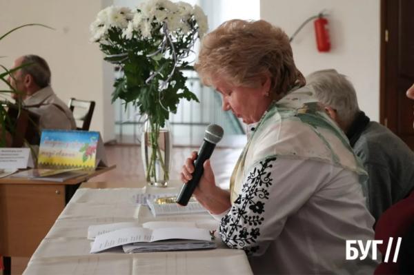 У Нововолинську відбувся поетичний вернісаж до Всесвітнього дня поезії | Новини Нововолинська