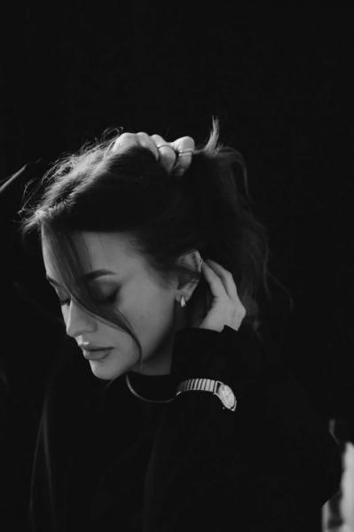 Красуня БУГу: Ольга Назарук — майстриня складних фарбувань волосся із Нововолинська | Новини Нововолинська Красуня БУГу: Ольга Назарук — майстриня складних фарбувань волосся із Нововолинська | Новини Нововолинська