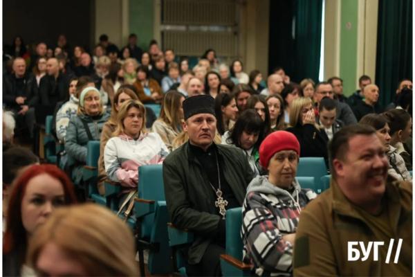 «Тиша, що за плечима»: у Нововолинську відбулась презентація роботи місії «На щиті» | Новини Нововолинська «Тиша, що за плечима»: у Нововолинську відбулась презентація роботи місії «На щиті» | Новини Нововолинська