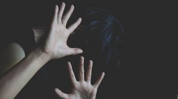 У Нововолинську жінка підрізала знайому під час конфлікту | Новини Нововолинська У Нововолинську жінка підрізала знайому під час конфлікту | Новини Нововолинська