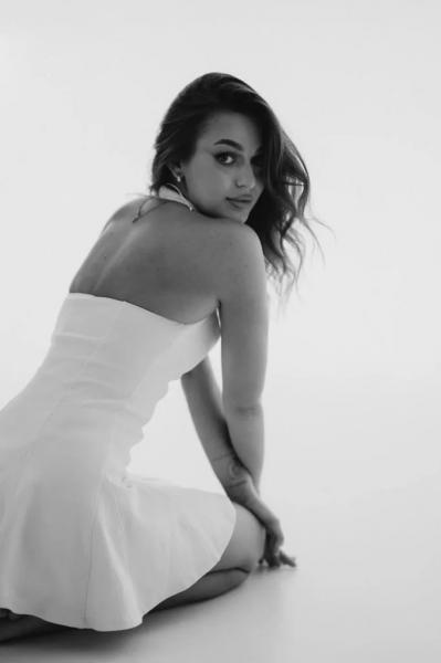 Красуня БУГу: Ольга Назарук — майстриня складних фарбувань волосся із Нововолинська | Новини Нововолинська Красуня БУГу: Ольга Назарук — майстриня складних фарбувань волосся із Нововолинська | Новини Нововолинська