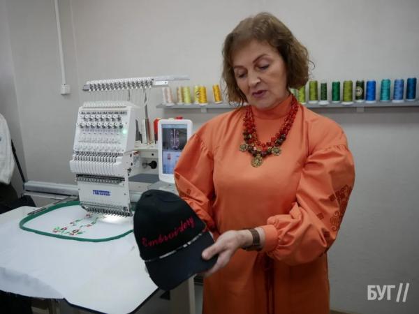 Як у Нововолинську створюють сучасну профосвіту: у ЦПО відкрили нову майстерню вишивки | Новини Нововолинська