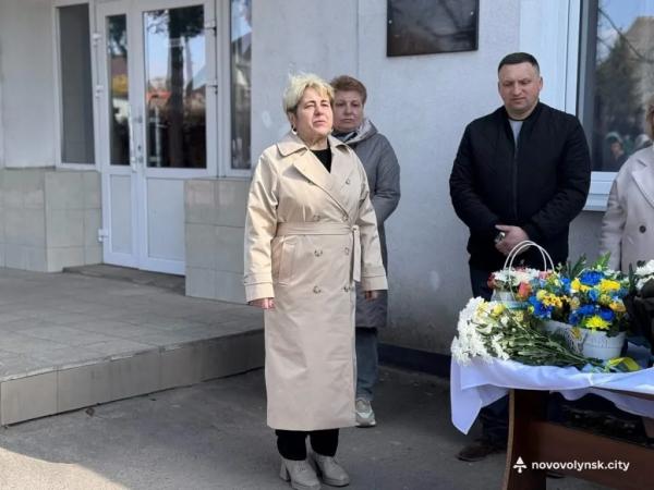 У Грядівському ліцеї відкрили меморіальні дошки загиблим Захисникам | Новини Нововолинська