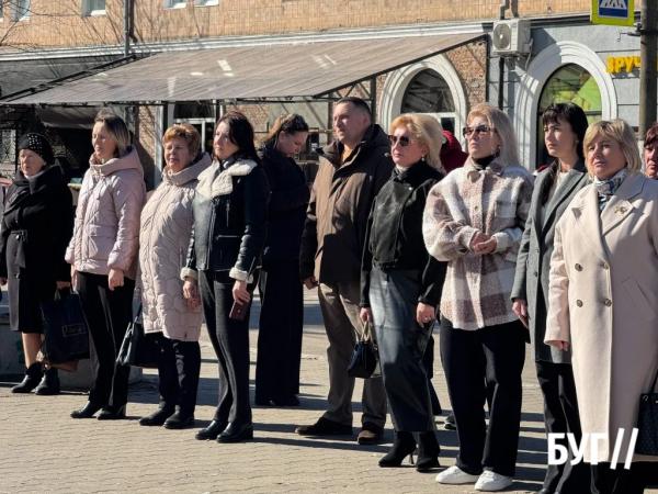 У Нововолинську відзначили 212-ту річницю від дня народження Тараса Шевченка | Новини Нововолинська