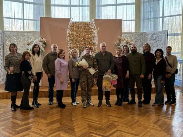 У Нововолинську побралися військові, яких поєднала війна | Новини Нововолинська У Нововолинську побралися військові, яких поєднала війна | Новини Нововолинська