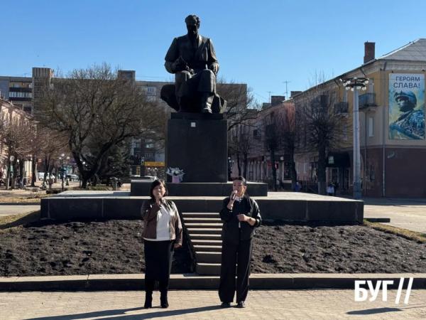 У Нововолинську відзначили 212-ту річницю від дня народження Тараса Шевченка | Новини Нововолинська