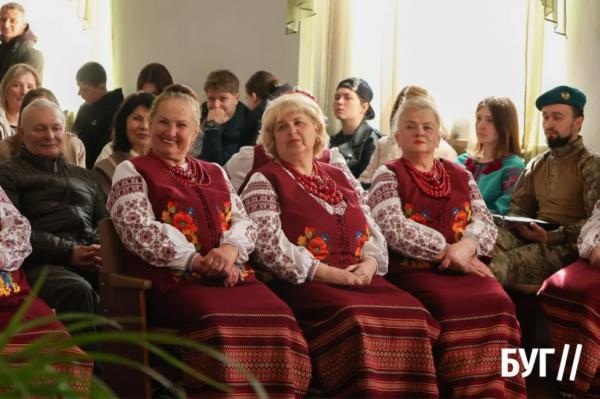 У Нововолинську відбувся поетичний вернісаж до Всесвітнього дня поезії | Новини Нововолинська