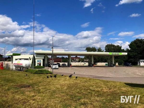 &laquo;Нічне біснування&raquo; під російську попсу: мешканці Нововолинська скаржаться на шум на АЗС &laquo;ОККО&raquo; | Новини Нововолинська