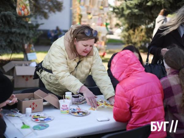 &laquo;Великдень-фест&raquo; у Нововолинську: як місто святкувало та допомагало війську | Новини Нововолинська