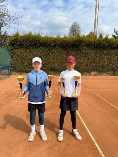 Юний спортсмен із Нововолинська здобув золото і срібло на турнірі з тенісу у Луцьку | Новини Нововолинська