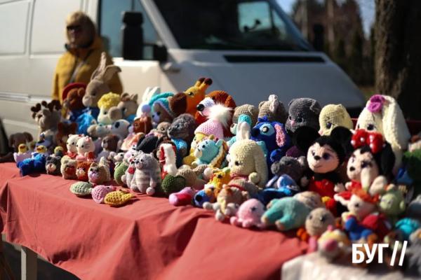 Продукти, хендмейд і жива музика: як у Нововолинську пройшов передвеликодній ярмарок | Новини Нововолинська Продукти, хендмейд і жива музика: як у Нововолинську пройшов передвеликодній ярмарок | Новини Нововолинська