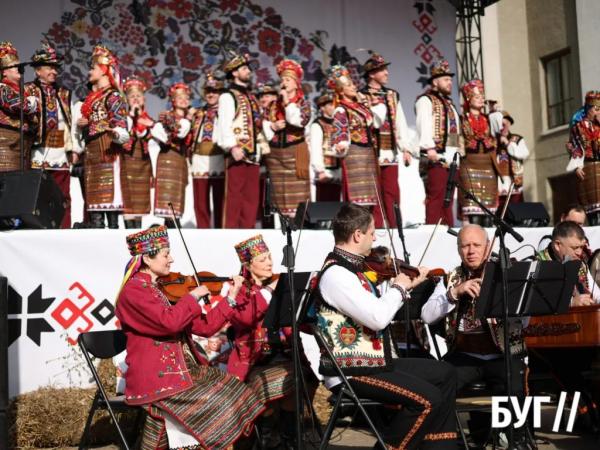 &laquo;Великдень-фест&raquo; у Нововолинську: як місто святкувало та допомагало війську | Новини Нововолинська