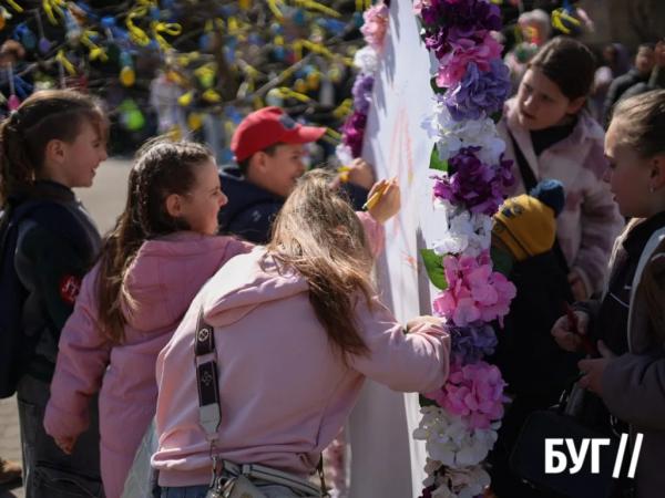 &laquo;Великдень-фест&raquo; у Нововолинську: як місто святкувало та допомагало війську | Новини Нововолинська