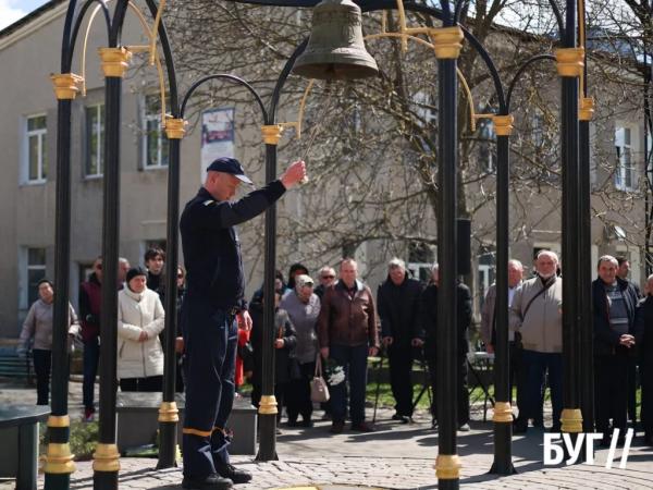 У Нововолинську вшанували пам&rsquo;ять жертв Чорнобильської катастрофи | Новини Нововолинська