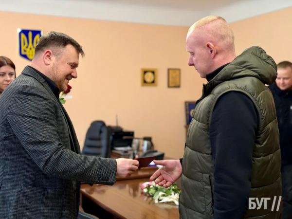 У Нововолинську вручили посвідчення почесних донорів України | Новини Нововолинська