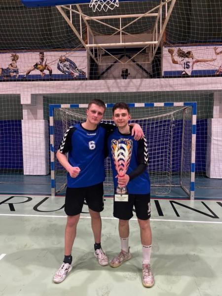 Гандболісти з Нововолинська вибороли &laquo;золото&raquo; міжнародного турніру в Литві | Новини Нововолинська