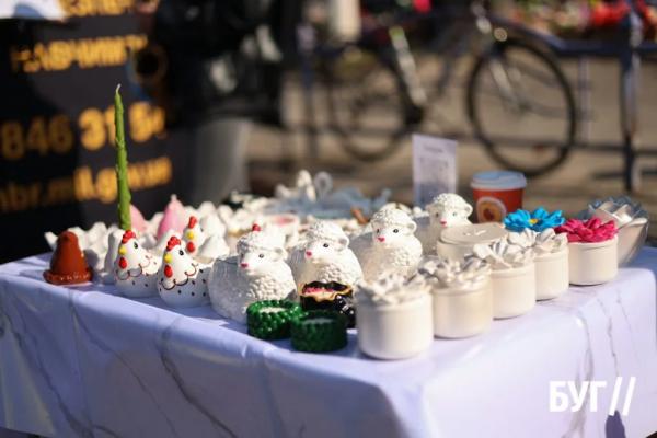 Продукти, хендмейд і жива музика: як у Нововолинську пройшов передвеликодній ярмарок | Новини Нововолинська Продукти, хендмейд і жива музика: як у Нововолинську пройшов передвеликодній ярмарок | Новини Нововолинська