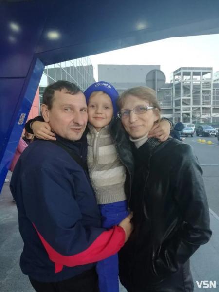 Син не знав, як сказати мамі, що батько уже ніколи не зателефонує:&nbsp;спогади про загиблого Героя з Нововолинська Олександра Наумюка | Новини Нововолинська