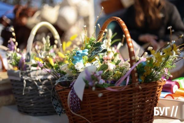 Продукти, хендмейд і жива музика: як у Нововолинську пройшов передвеликодній ярмарок | Новини Нововолинська Продукти, хендмейд і жива музика: як у Нововолинську пройшов передвеликодній ярмарок | Новини Нововолинська
