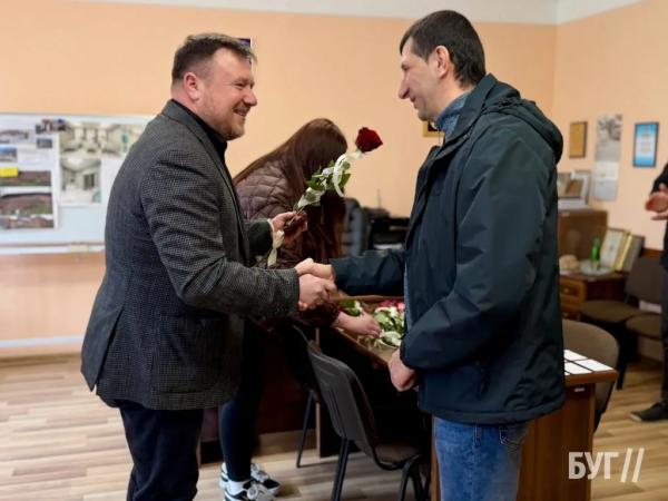 У Нововолинську вручили посвідчення почесних донорів України | Новини Нововолинська