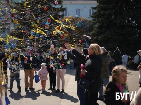 &laquo;Великдень-фест&raquo; у Нововолинську: як місто святкувало та допомагало війську | Новини Нововолинська