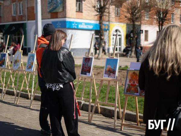 &laquo;Великдень-фест&raquo; у Нововолинську: як місто святкувало та допомагало війську | Новини Нововолинська